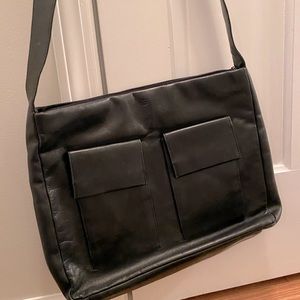 The SAK messenger bag